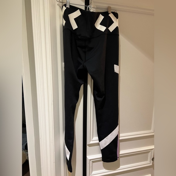 Elly Pistol leggings (spanky like) - Picture 2 of 2